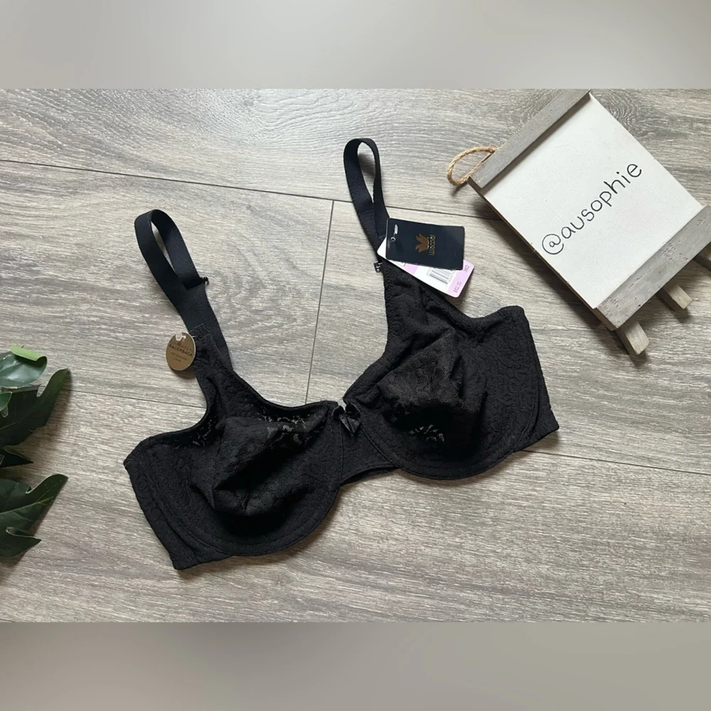 Wacoal 851205 Halo Lace Molded Underwire Stretch Lace Unlined Black Bra 36D NWT!